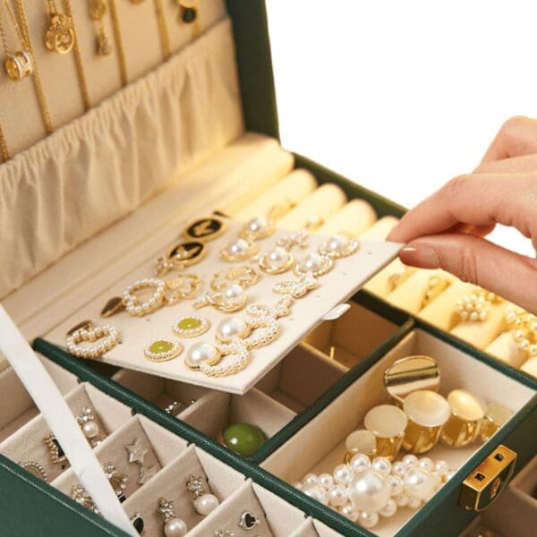 Unlock the Perfect Gift: Scizor Jewelry Box Organizer for Her - Ideal Gift for Women and Girls! - Image 9