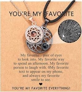 UPROMI Couple Necklace: Perfect Anniversary & Valentine’s Day Gift for Him/Her/Soulmate!
